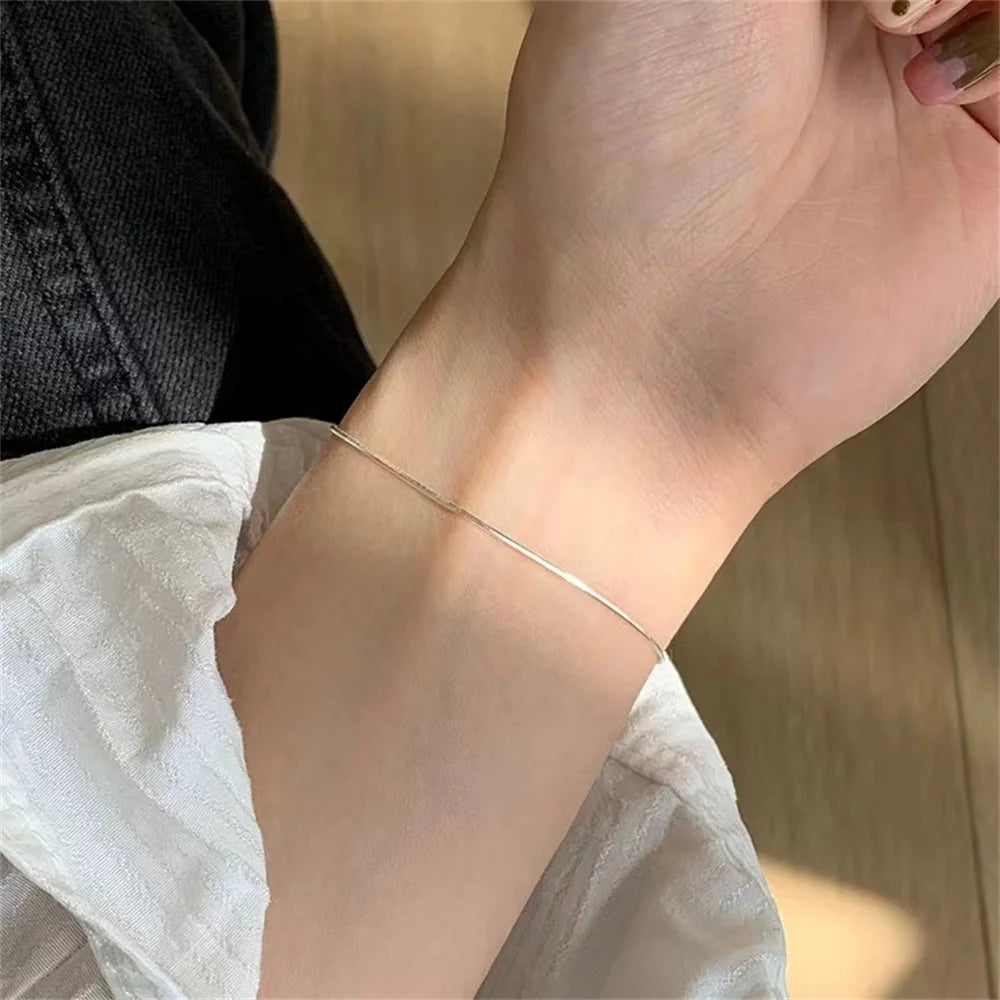 Ultra feines dünnes Armband