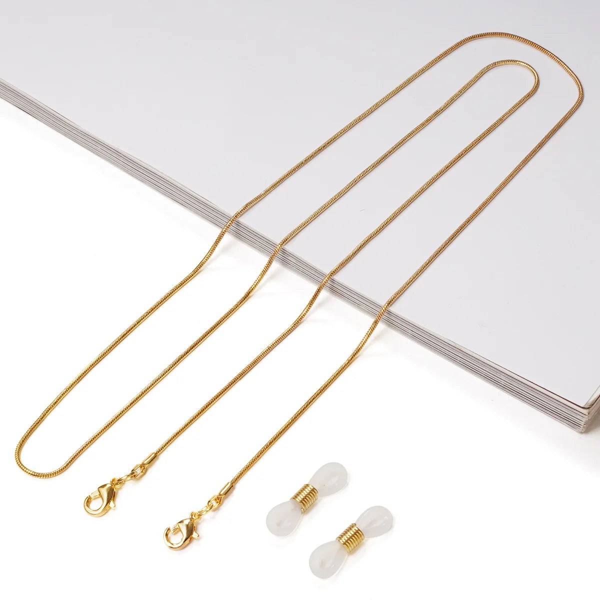Stylisches Brillenband verschiedene Ausführungen