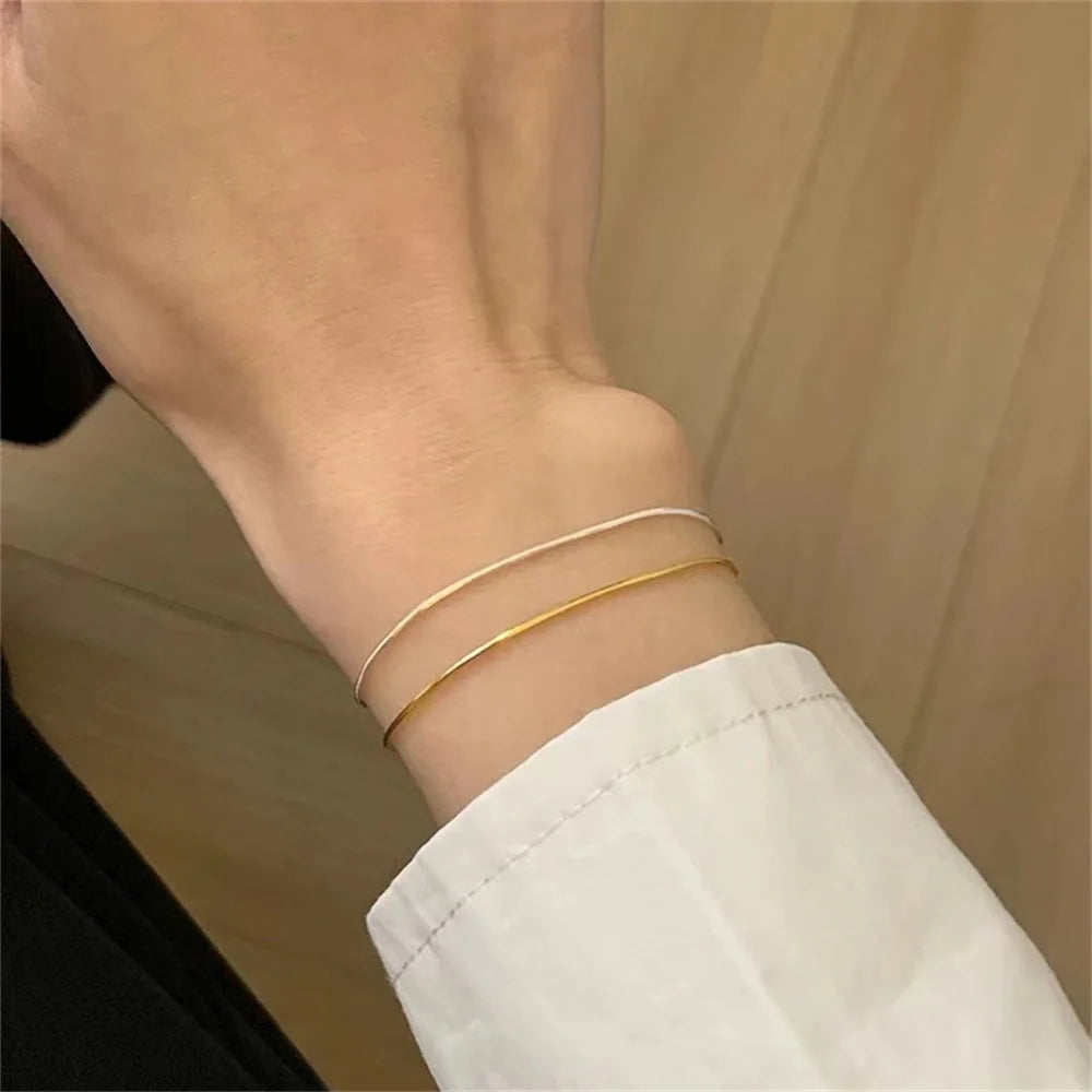 Ultra feines dünnes Armband
