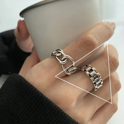 Vielfältige Ringe mit verschiedenen Mustern