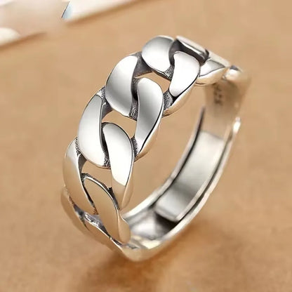 Vielfältige Ringe mit verschiedenen Mustern